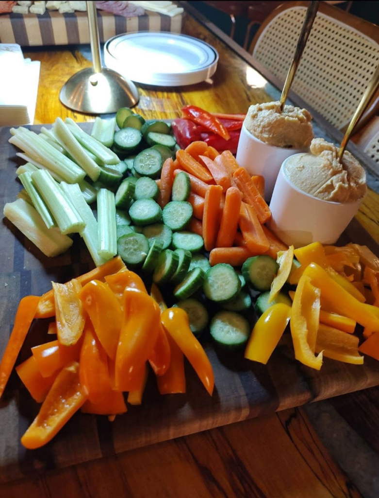 Mezze Plate with assorted vegetables